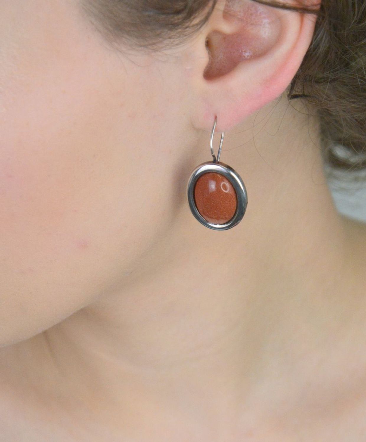 Srebrne kolczyki 925 z piaskiem pustyni ✨ Długość 3,5 cm, waga 7,4 gram, zapięcie na bigiel. Elegancja i kosmiczny blask w jednym. Srebrne duże kolczyki z piaskiem pustyni 🌌  Srebro 9251.jpg